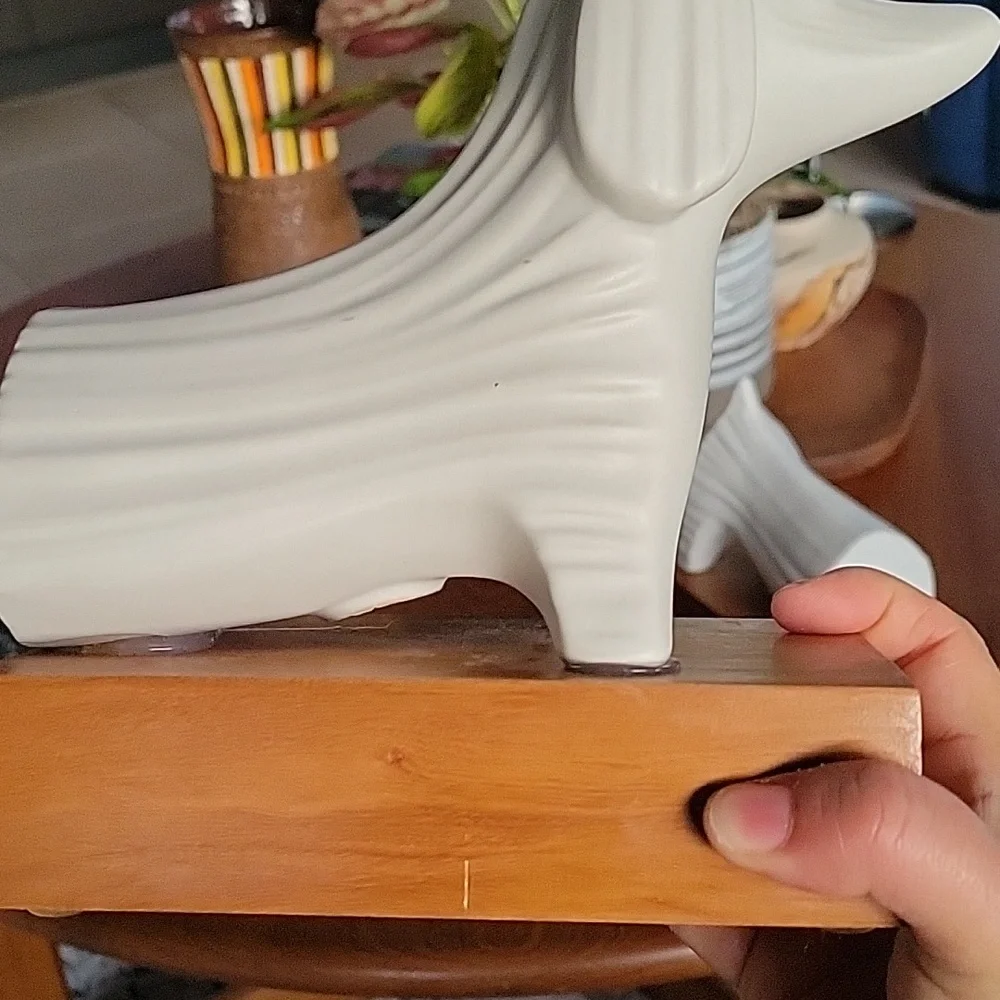 JONATHAN ADLER RARE White Ceramic Dachshund Dog Bookends on Wood Bases